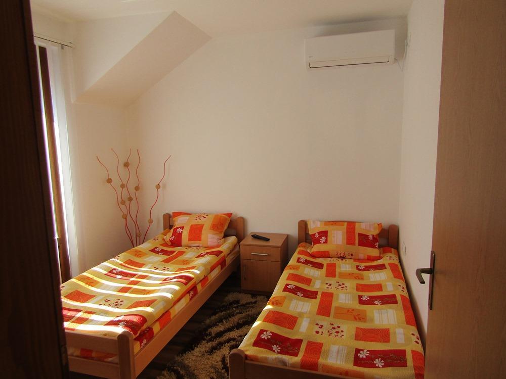 Apartment And Rooms Konak Višegrad Eksteriør bilde
